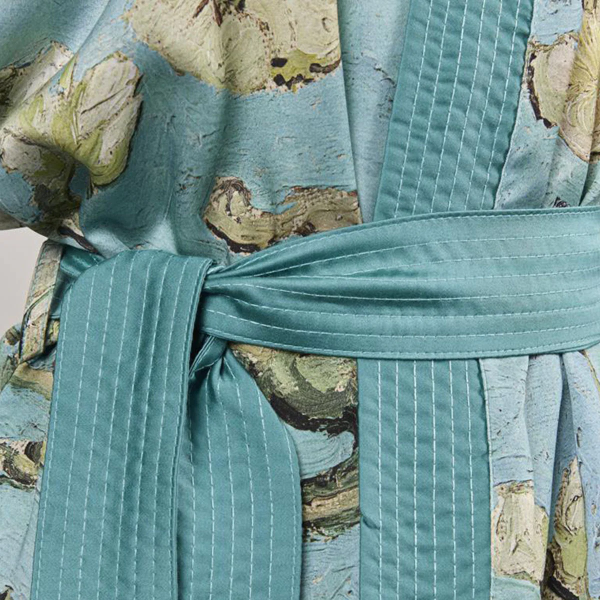 Bedding House Van Gogh Almond Blossom Blue Kimono Bath Robe Small/Medium - Image 4